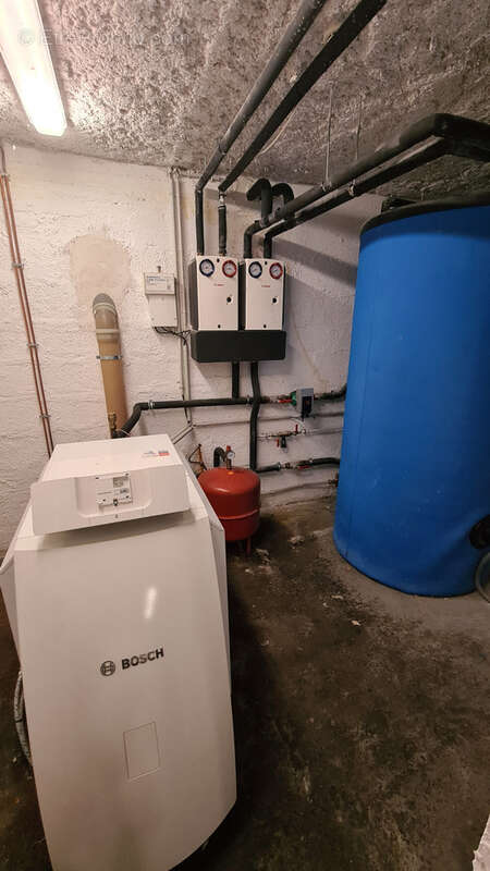 Commerce à GREOLIERES