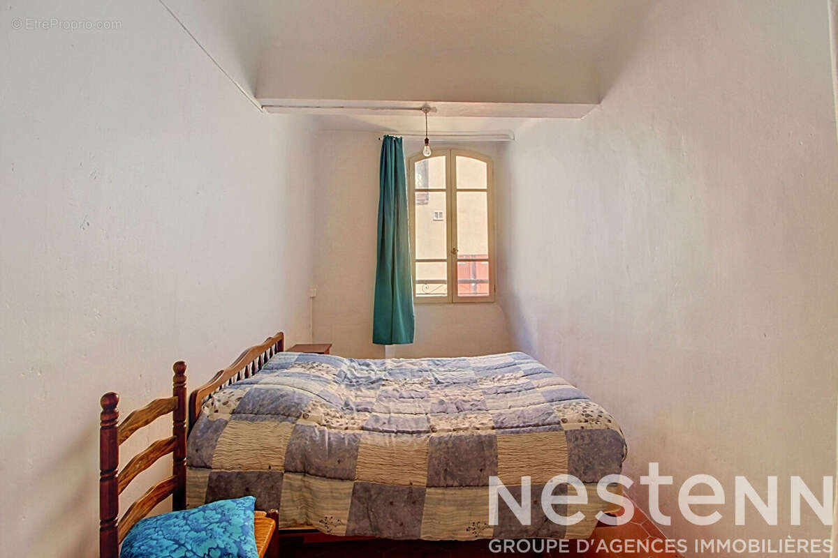 A VENDRE SUR LORGUES -Immeuble en Centre-Ville avec Jardin et Fort Potentiel - photo 12