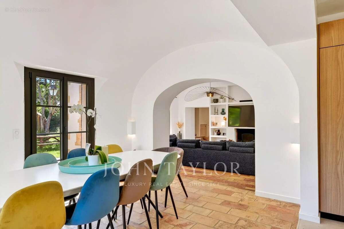 Bastide contemporaine rénovée aux portes d’Aix-en-Provence - photo 14