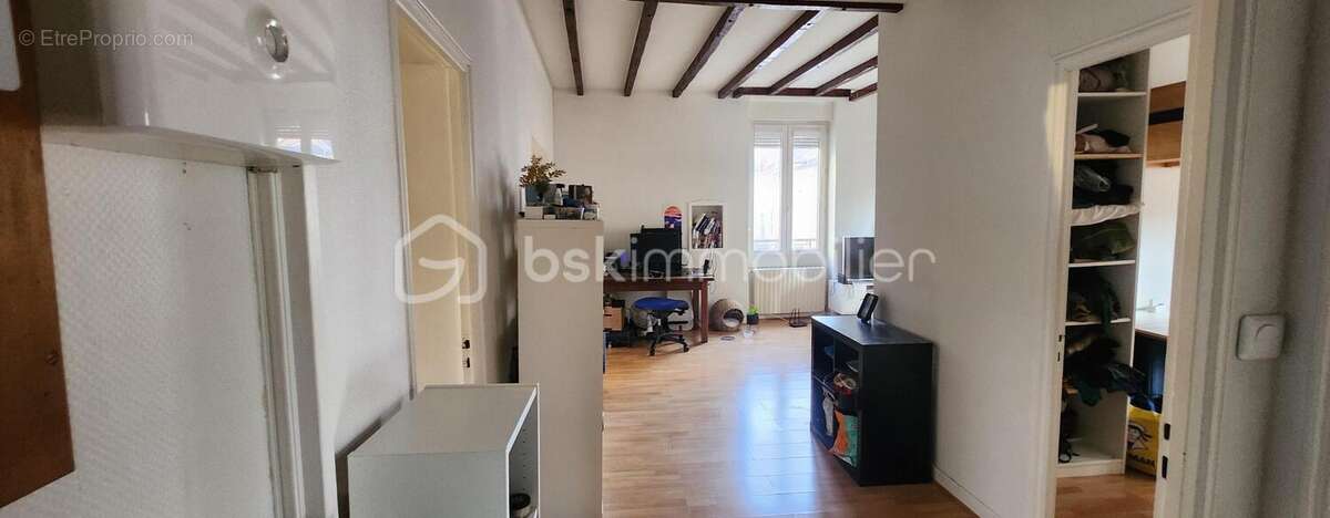 Charmant T3 de 60 m² – Idéalement situé, proche Préfecture - photo 9