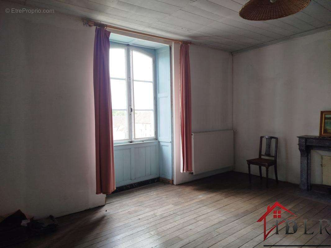 Maison à CHASSIGNY