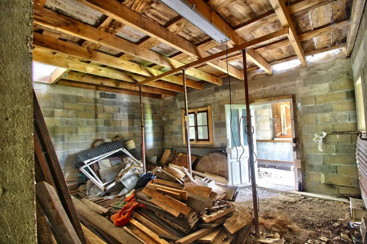 Maison à CIVRY-EN-MONTAGNE