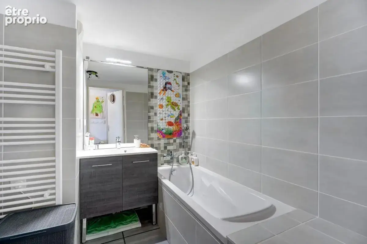 Appartement T4 de 90 m² à Villeurbanne - photo 12