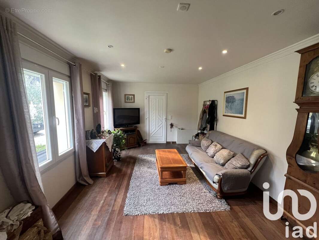 Photo 9 - Maison à SACLAS