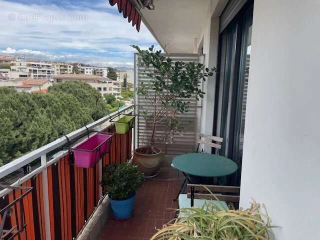 Appartement à CAGNES-SUR-MER