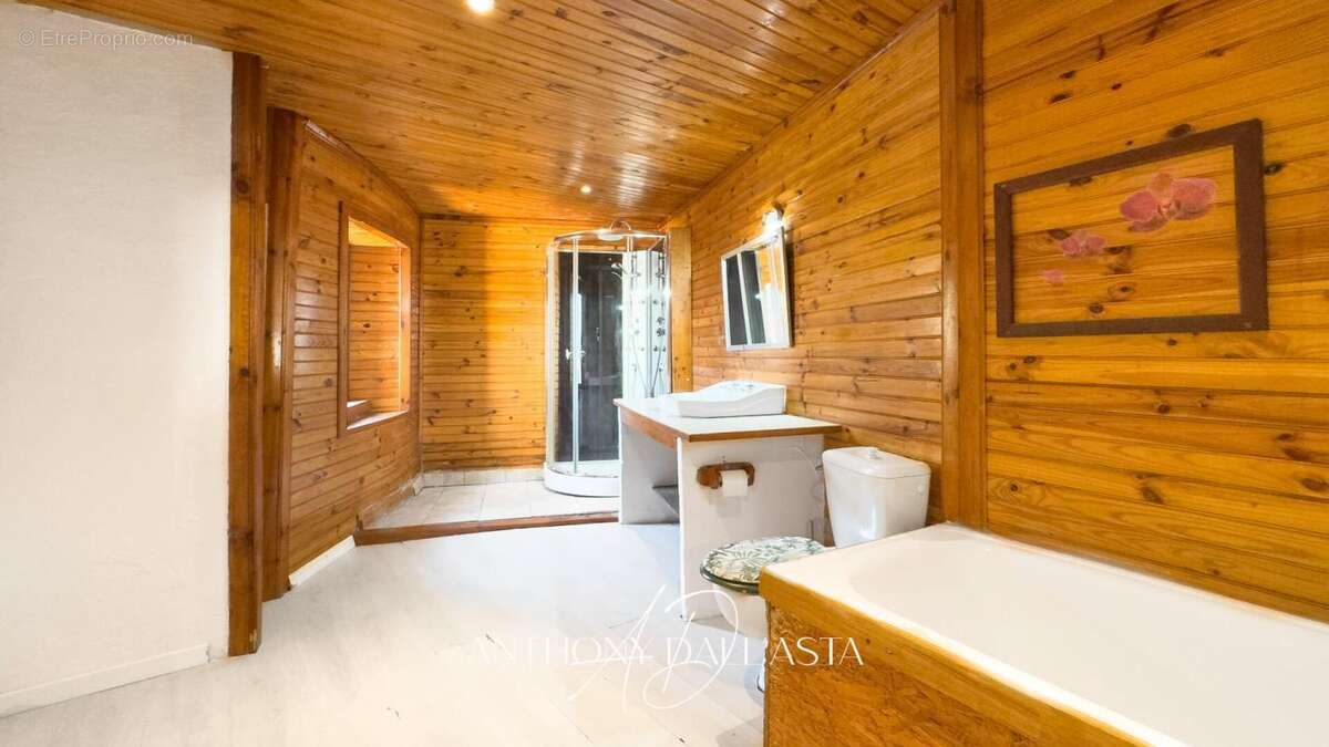 Maison à VILLARDONNEL