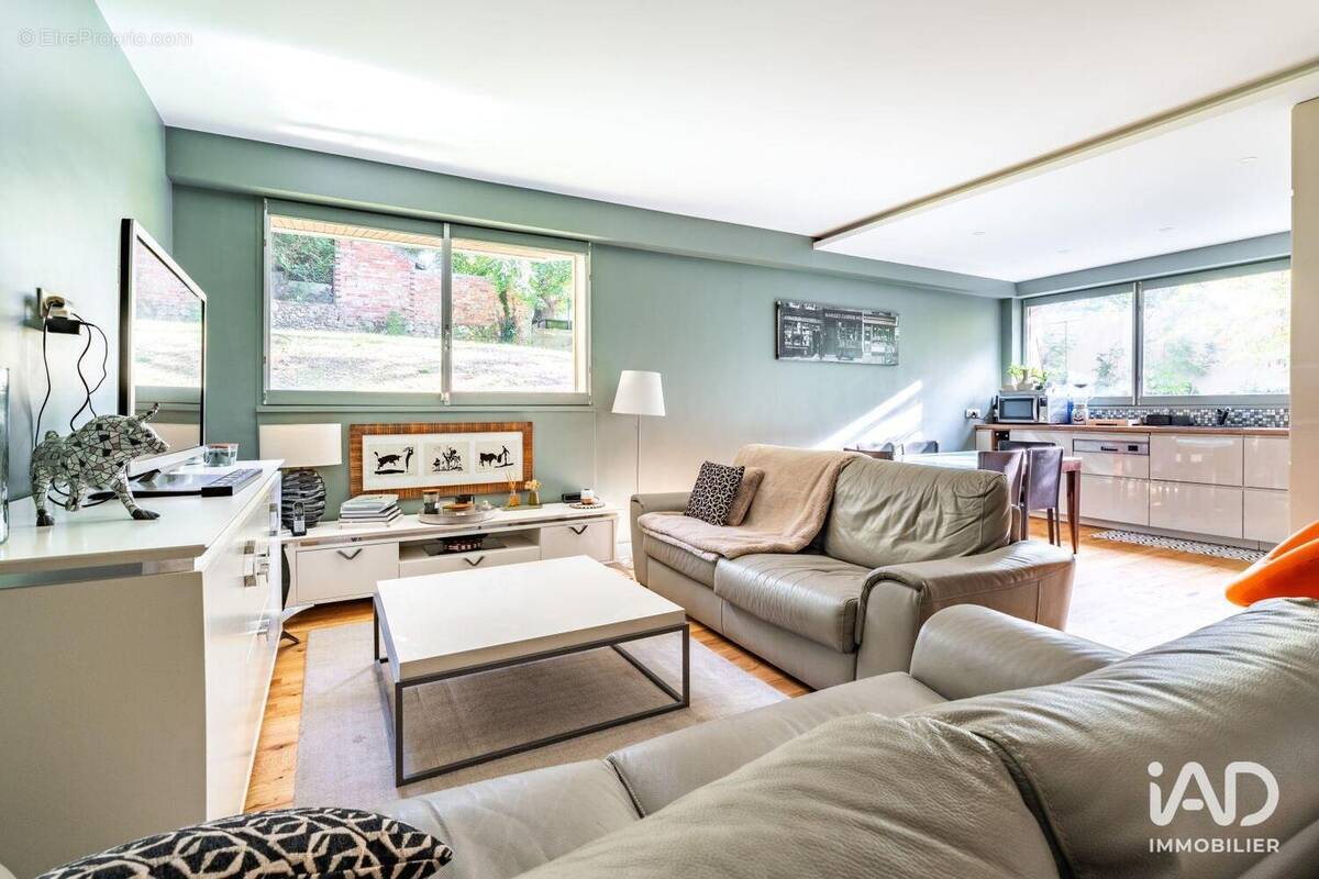 Photo 1 - Appartement à GARCHES