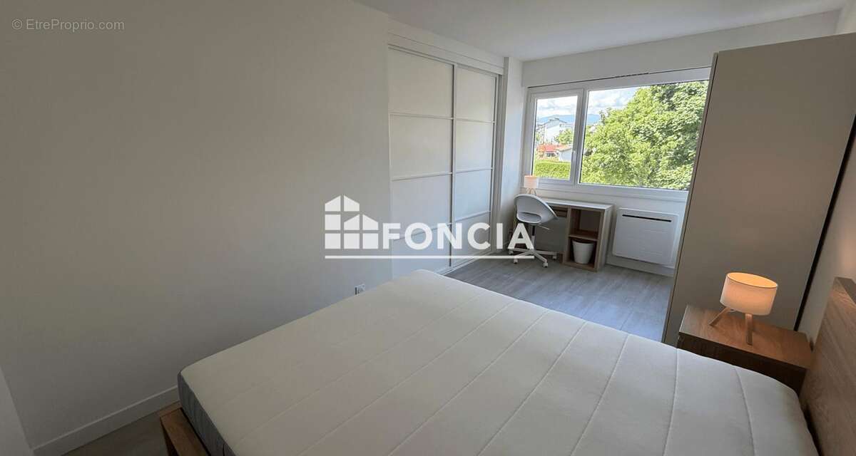 Appartement à SAINT-JULIEN-EN-GENEVOIS