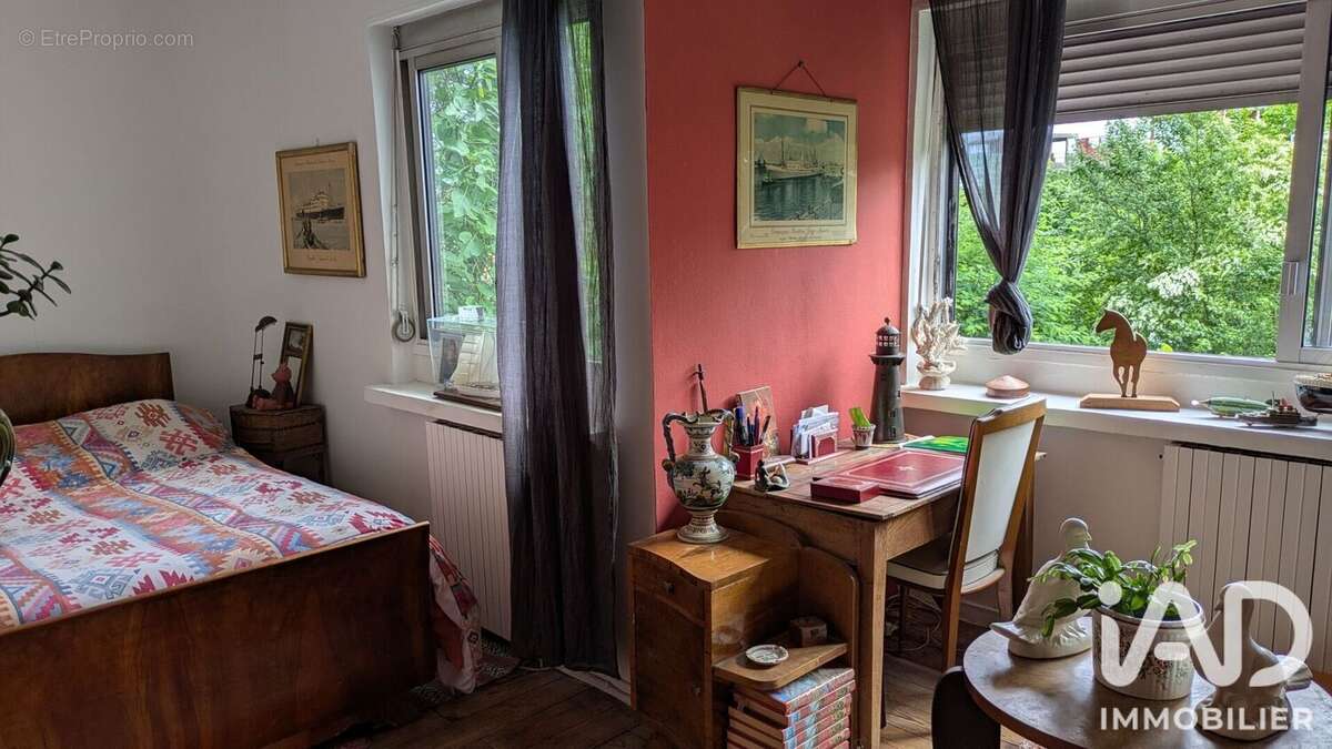 Maison 117 m² à Pessac  - photo 7
