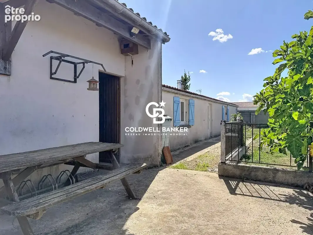 Maison familiale à Saint-Sulpice-d’Arnoult proche de Saintes - photo 18