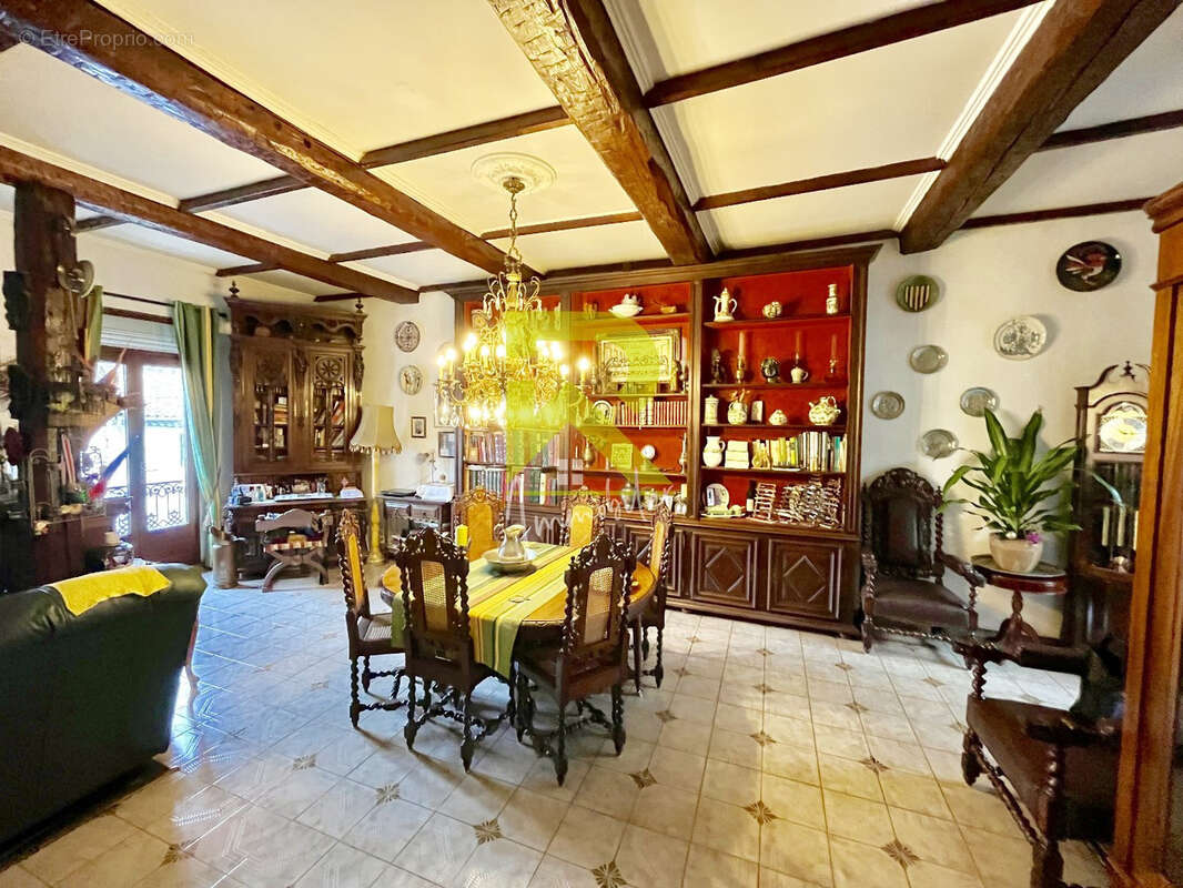 Appartement à PEZENAS