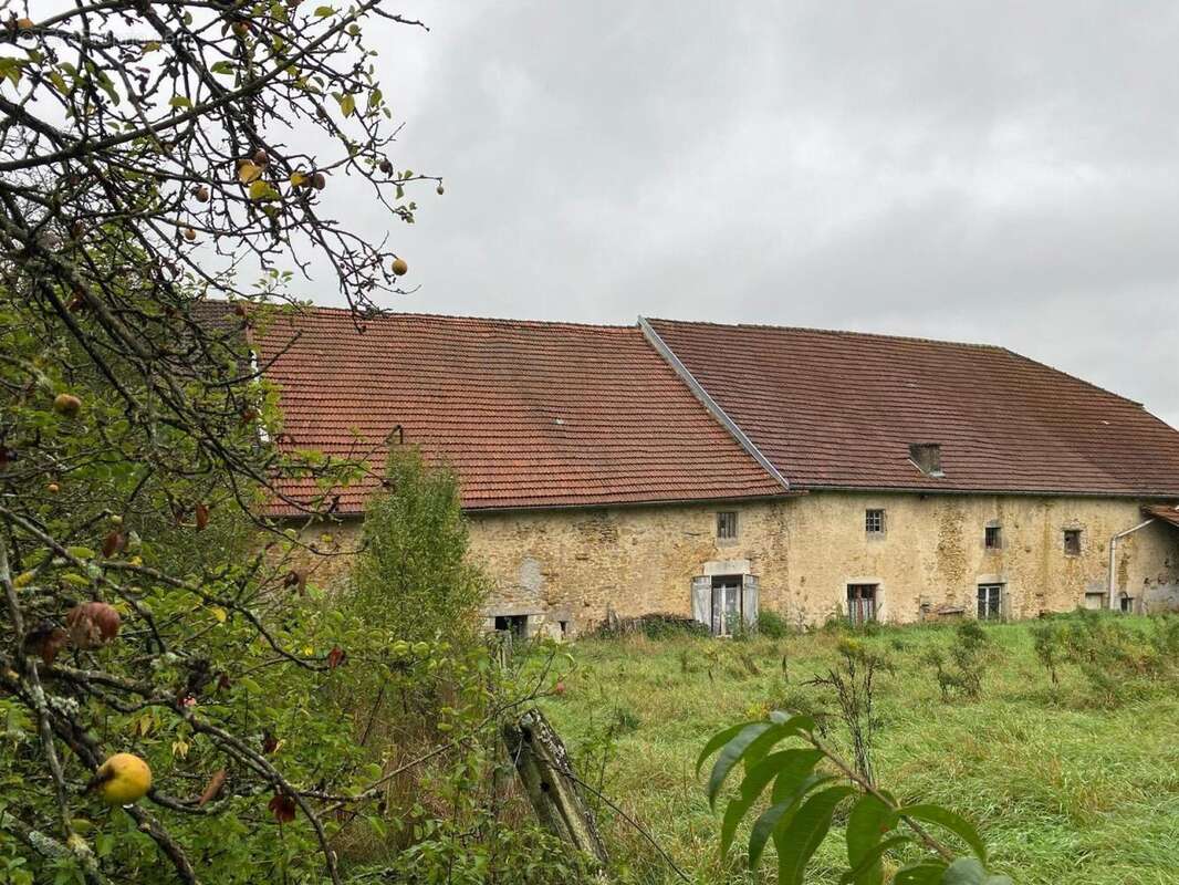 Maison 109 m² à Graffigny-Chemin  - photo 8