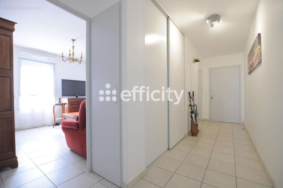 Appartement à VENISSIEUX