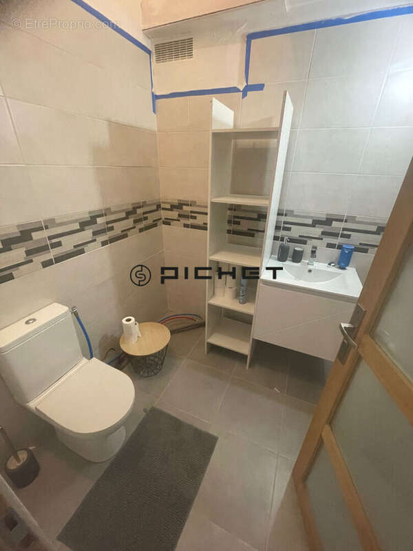 Maison à RUELLE-SUR-TOUVRE