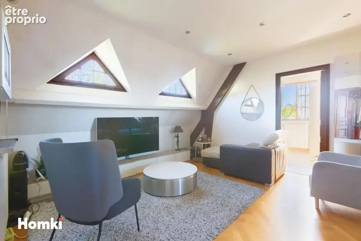Maison/Villa T6 de 160 m² à Le Plessis-Bouchard 95130 - photo 9