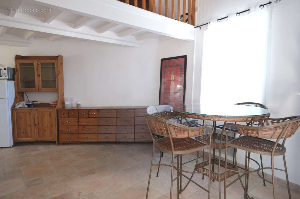 Maison Givors 3 pièce(s) 51,06 m2 et annexe aménagée 27,60 m² - Cadre verdoyant - Bien rare - photo 4