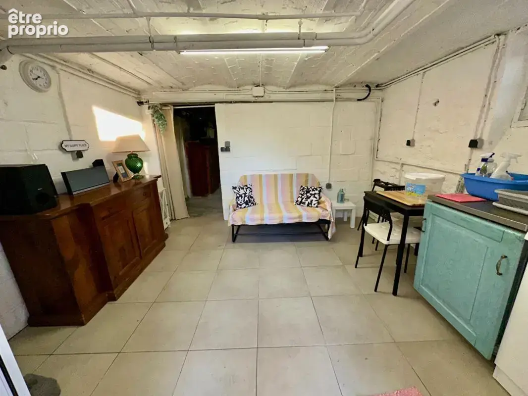 Belle maison de ville en meuliere de 91 m2- 2 chambres, sous-sol, jardin et terrasse, spa - photo 12