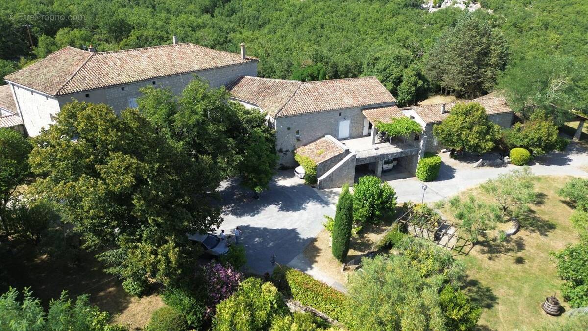 Maison à SAINT-ALBAN-AURIOLLES