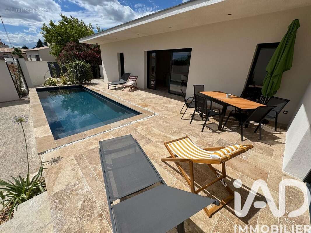Terrain 373 m² à Sarrians  - photo 4