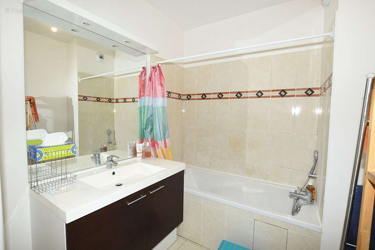 Appartement à FONTENAY-LE-FLEURY