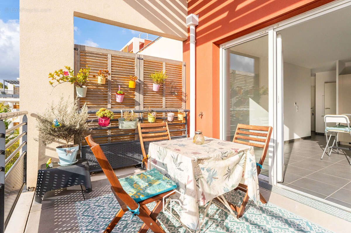 Appartement à MARSEILLE-12E