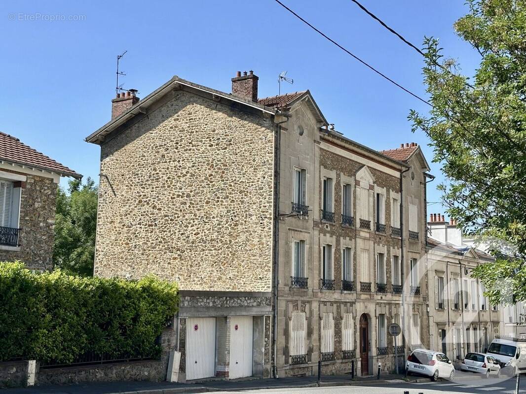 Appartement à THORIGNY-SUR-MARNE