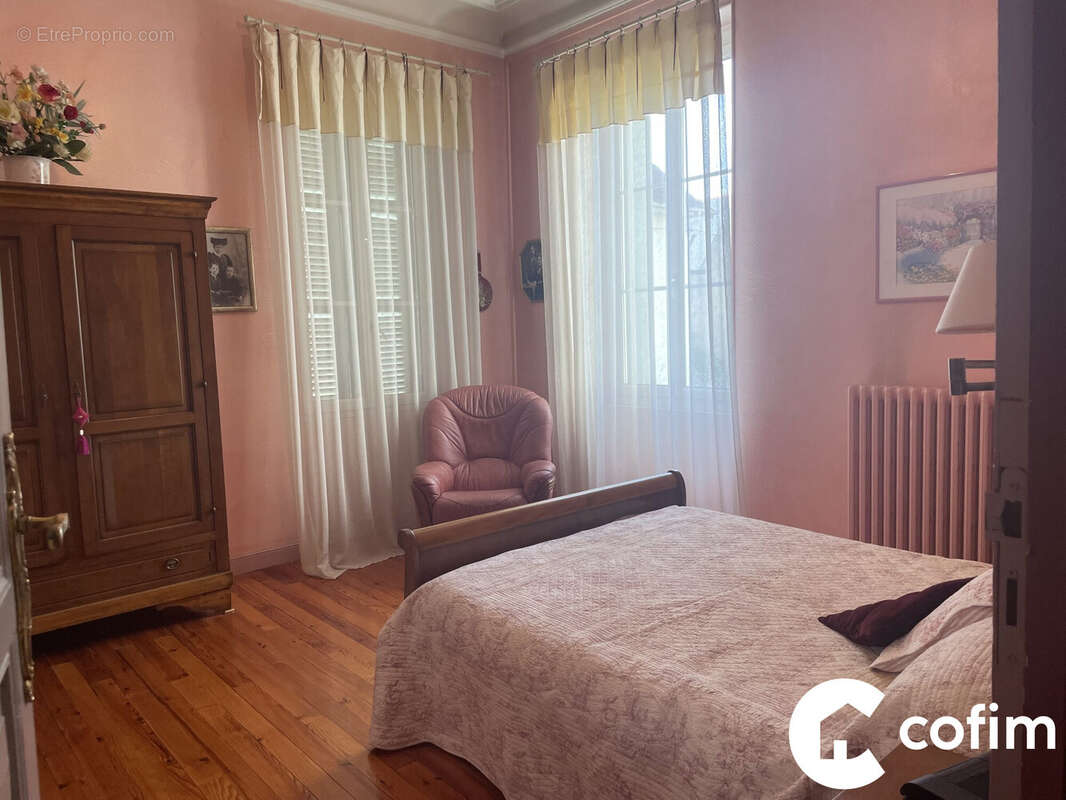 Chambre 1 au  1er étage - Maison à TARBES