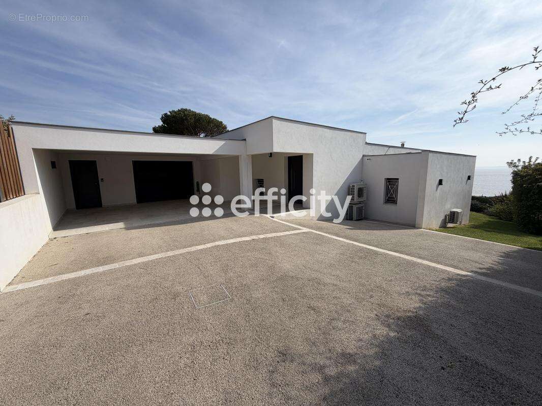 Maison 202 m² à Meschers-Sur-Gironde  - photo 20