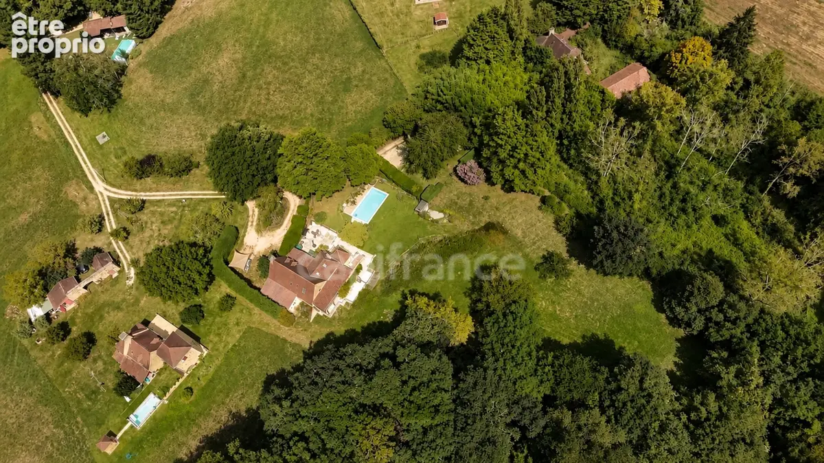 Maison périgourdine en pierre avec gîte, piscine et 1,25 ha de terrain à Doissat - photo 23