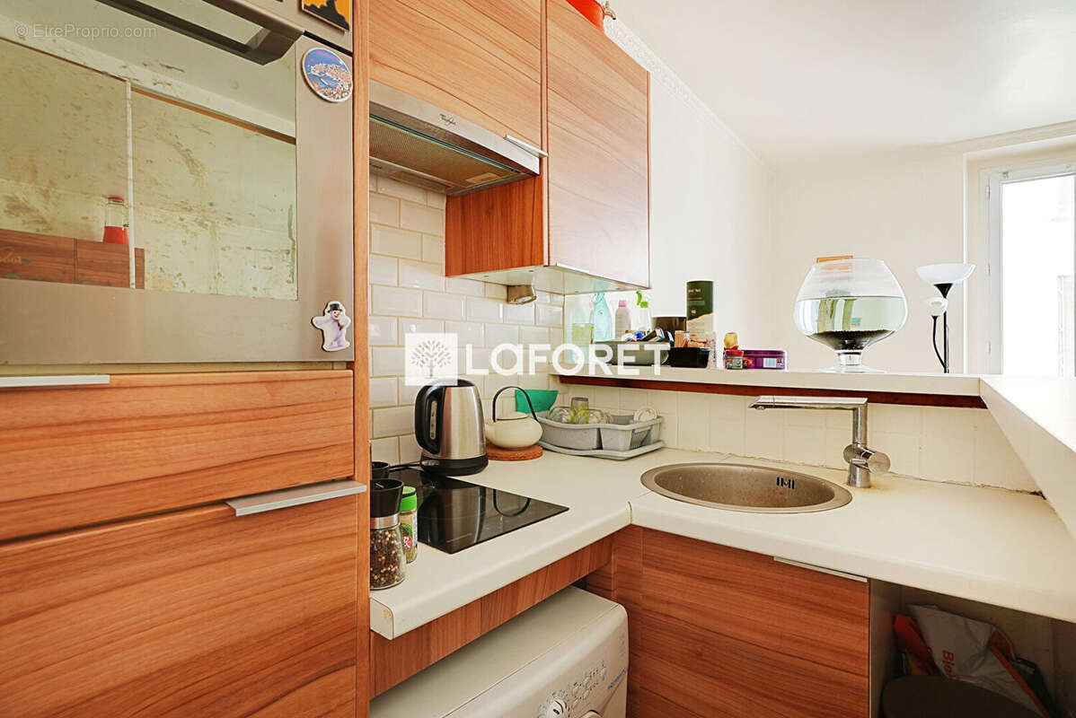 Appartement à PARIS-14E