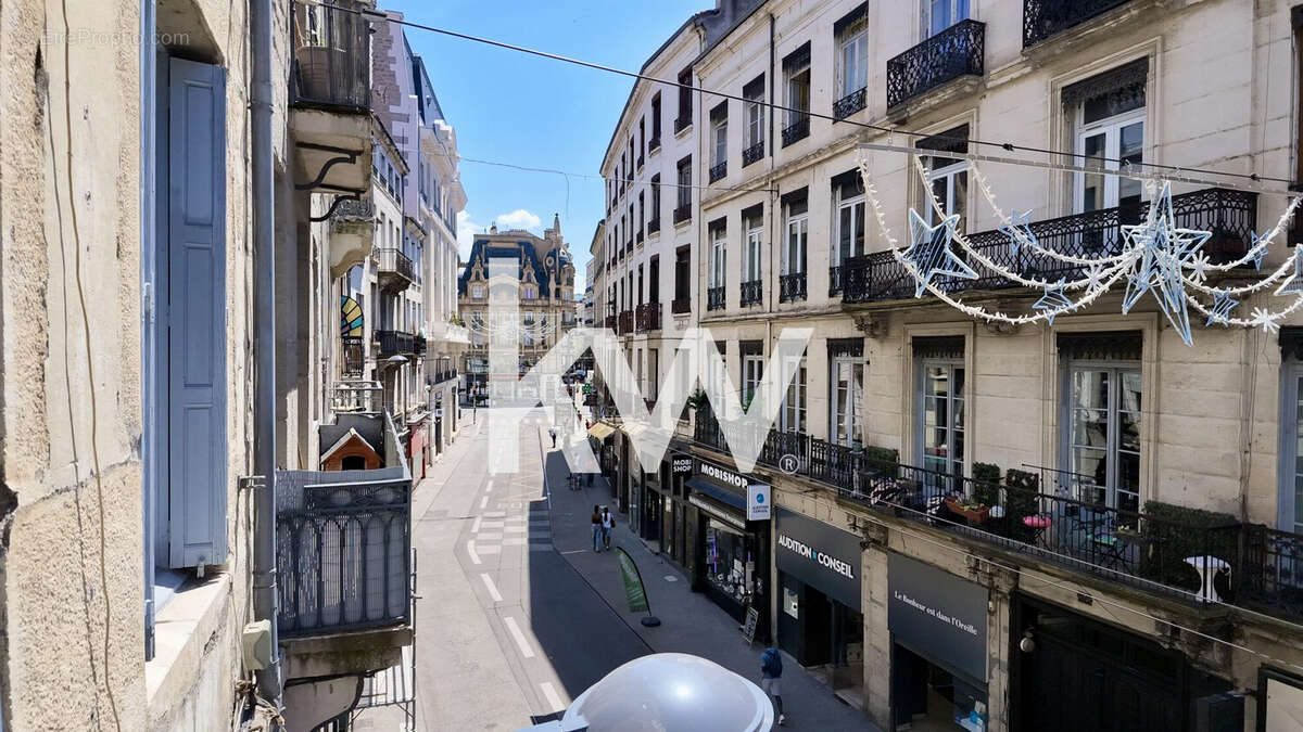 Appartement 5 pièces 119 m² à vendre à Saint-Etienne (42000) - photo 4