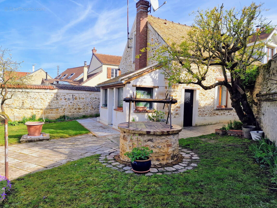 Maison à JOUARS-PONTCHARTRAIN