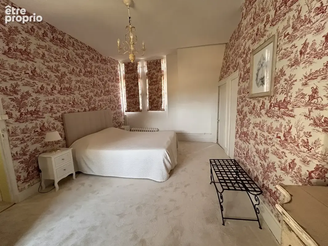 Exceptionnel château XIXème rénové sur 24ha avec piscine - photo 32