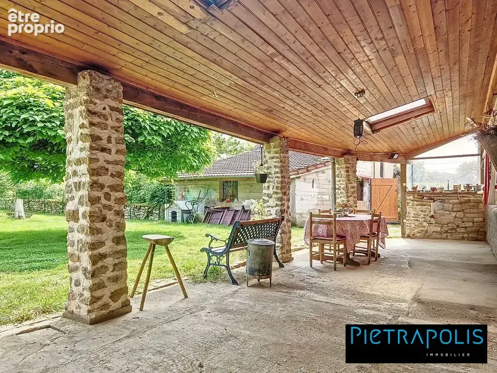 Maison 3 pièces 142 m² à vendre à Vendenesse-Les-Charolles (71120) - photo 6