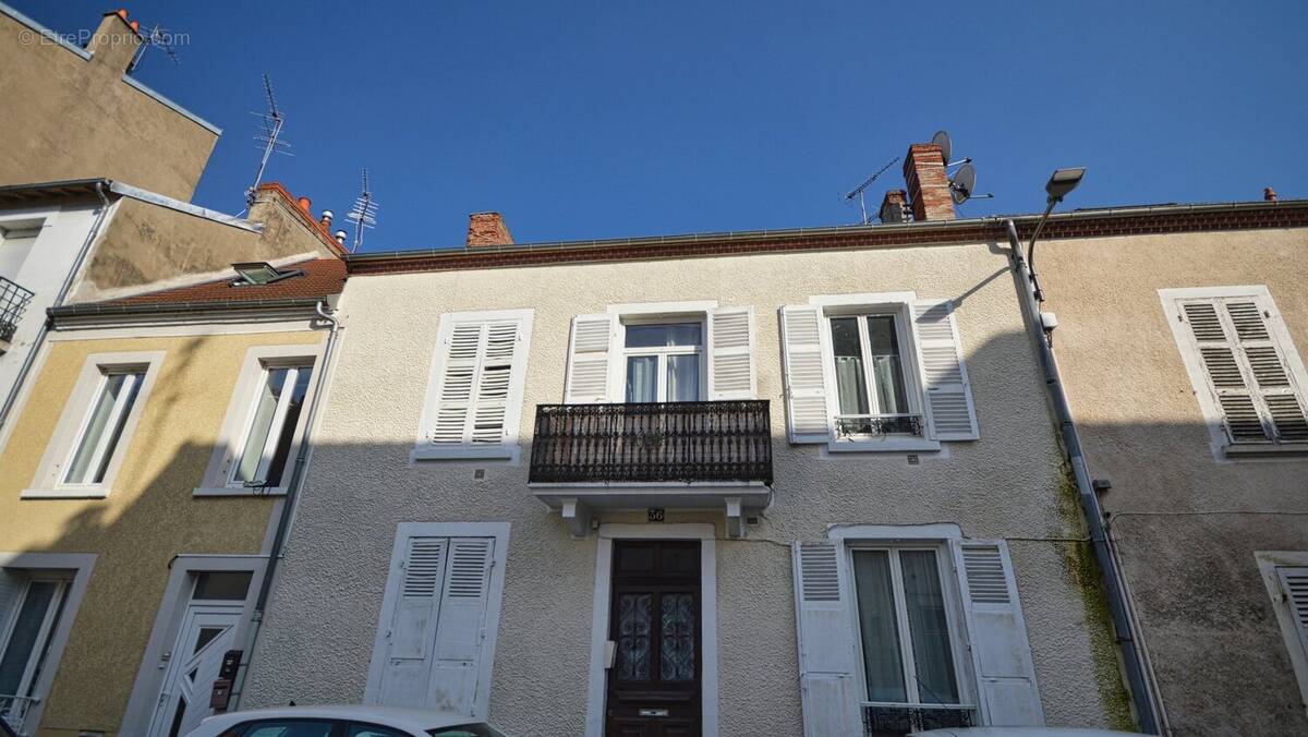 Maison à VICHY