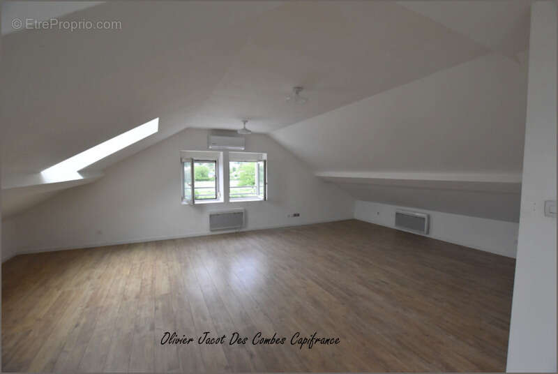 Appartement à vendre 3 pièces FESCHES LE CHATEL (25) - photo 3