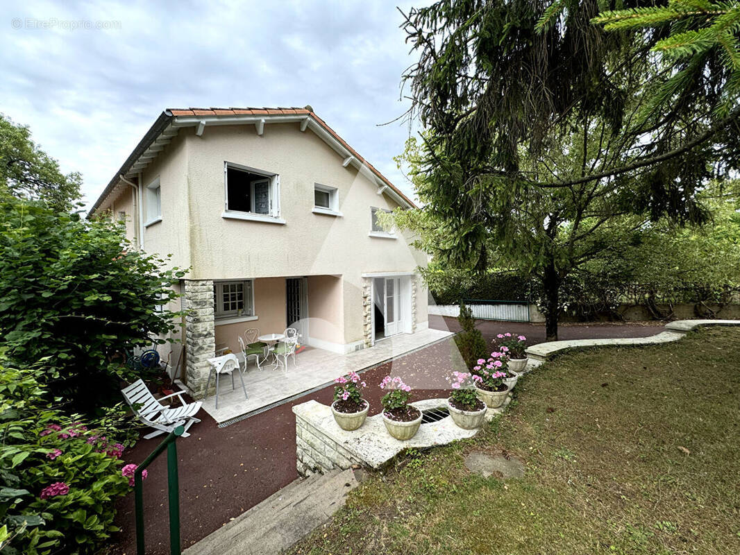 Maison à NIORT
