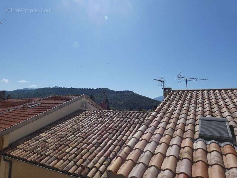 Appartement à ASPRES-SUR-BUECH