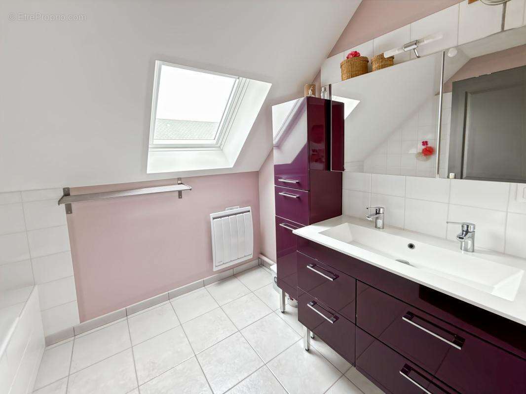 Maison à SAINT-DENIS-EN-VAL