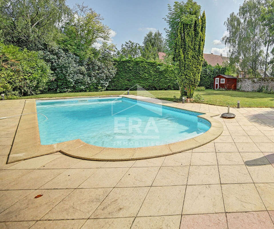 Maison à LES ALLUETS-LE-ROI