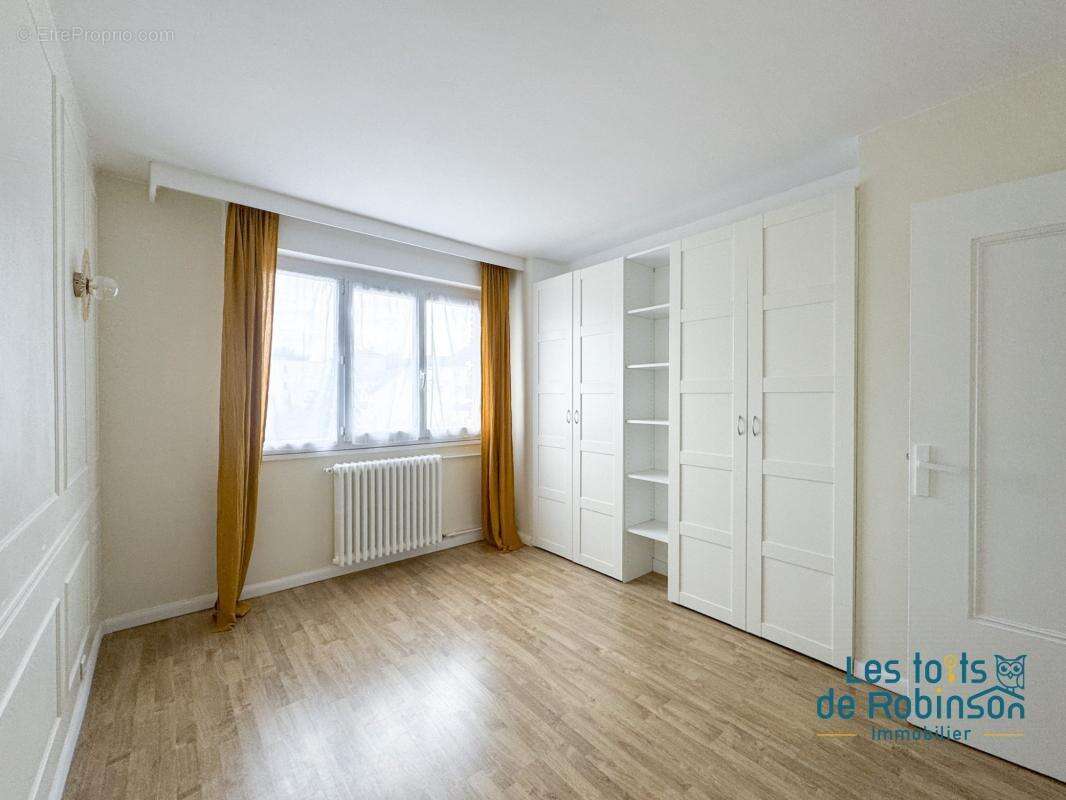 Appartement à CHATENAY-MALABRY