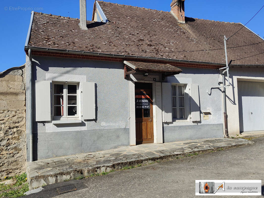 Maison à CHAMBON-SUR-VOUEIZE