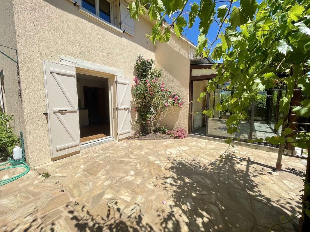 Maison à MILLY-LA-FORET