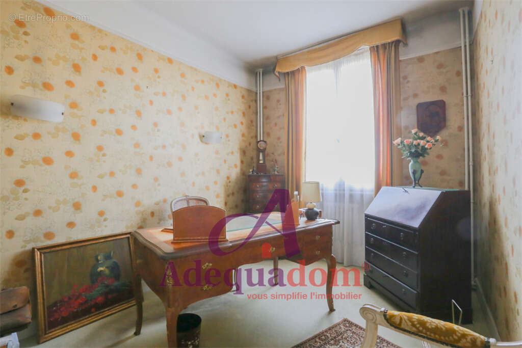 Appartement à COLOMBES