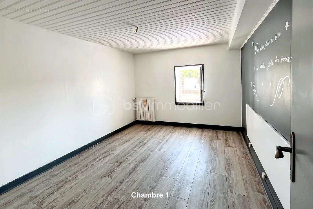 Maison à CORME-ECLUSE