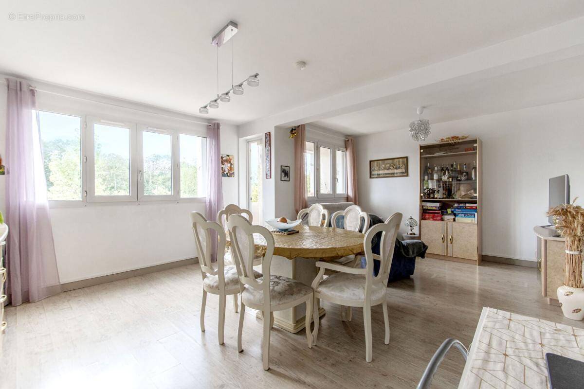 Appartement à BRETIGNY-SUR-ORGE