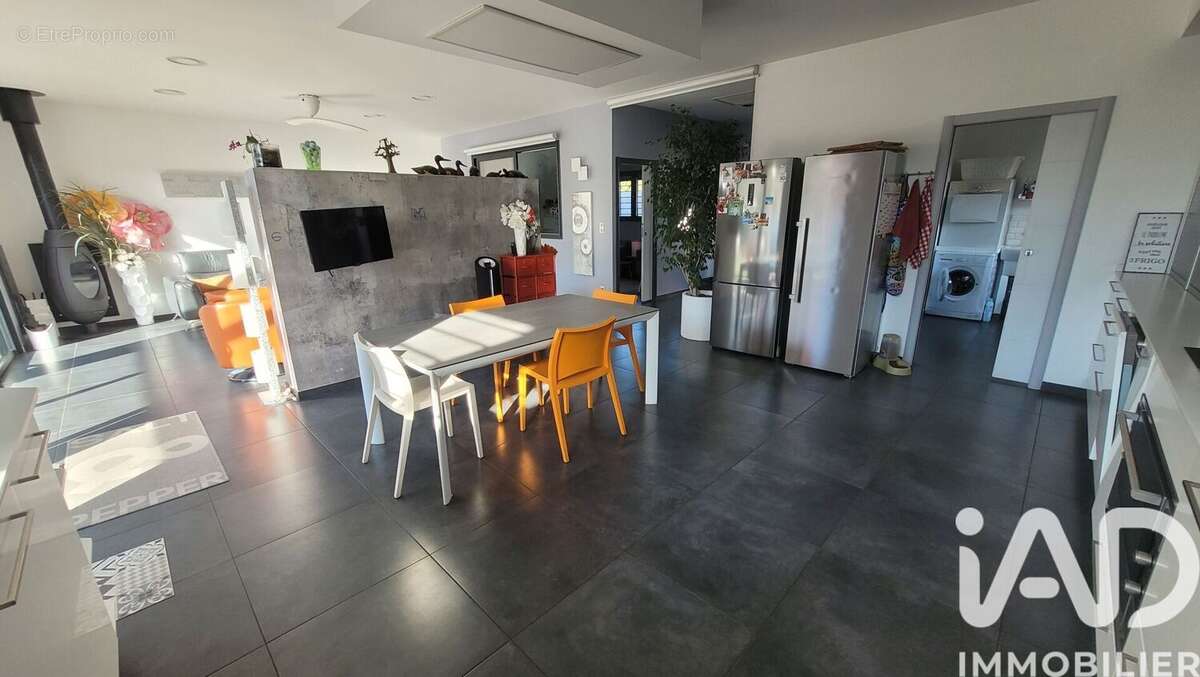 Photo 9 - Maison à MORIERES-LES-AVIGNON