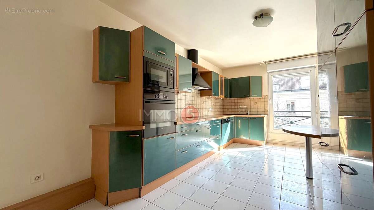 Appartement à LE RAINCY