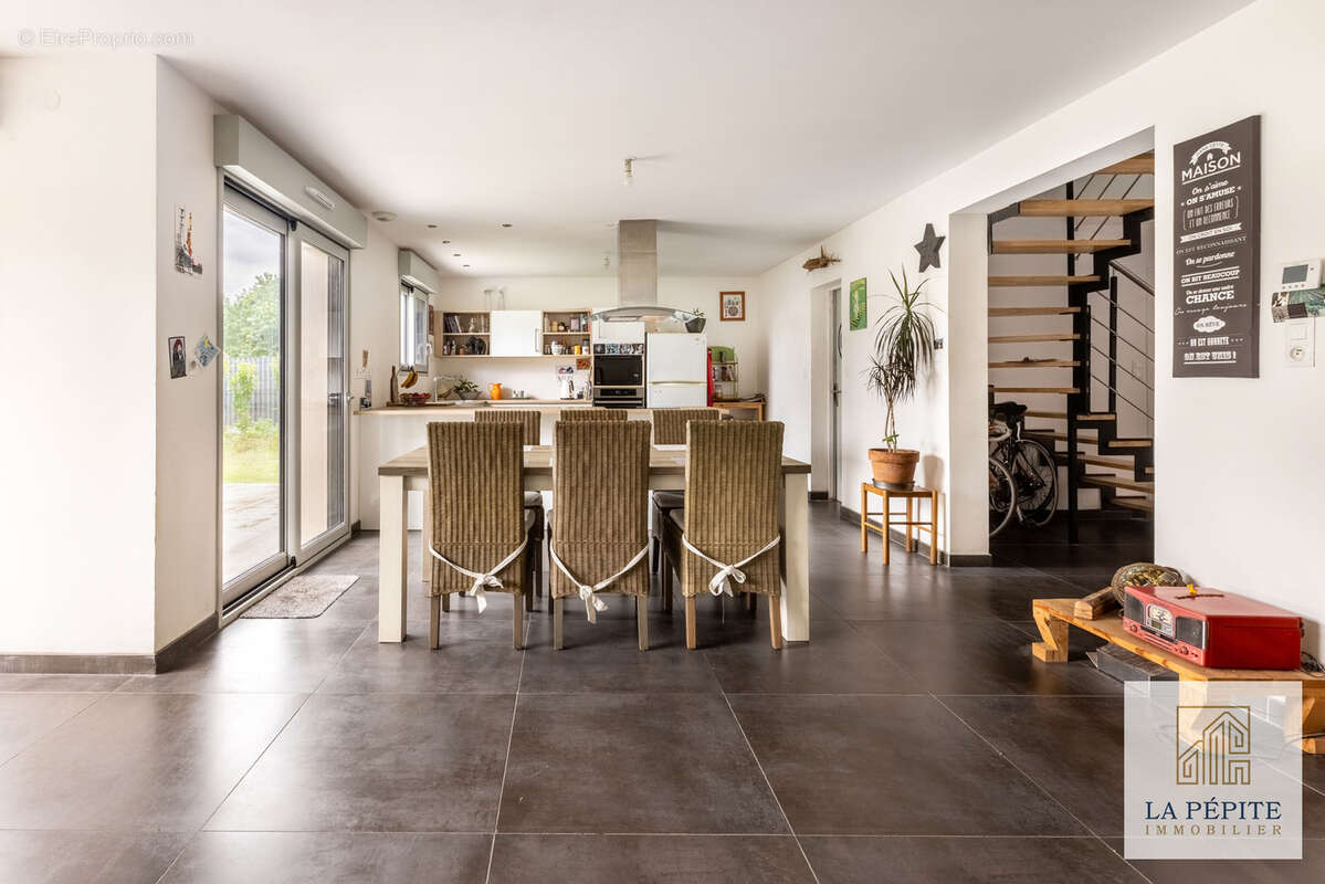 Maison à PROUVY