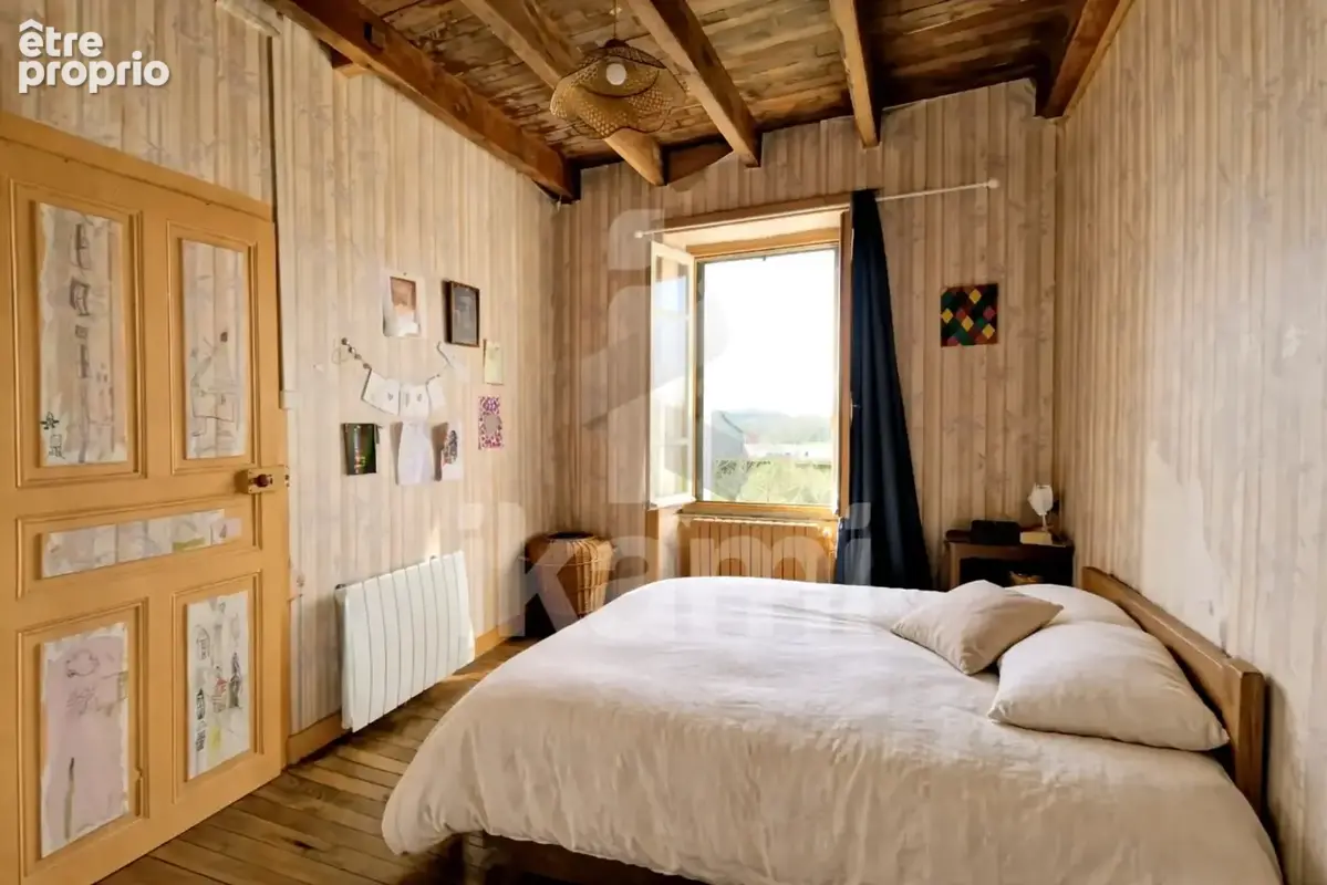 Maison en pierre avec jardin - photo 8